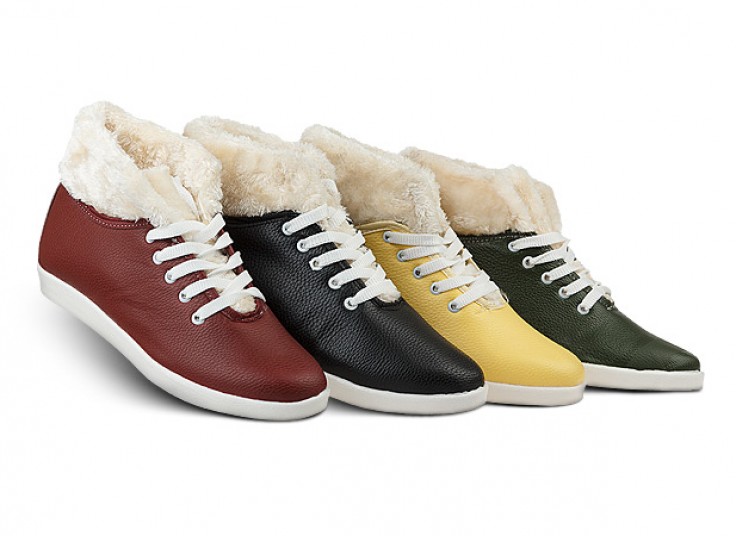 کفش خزدار زنانه