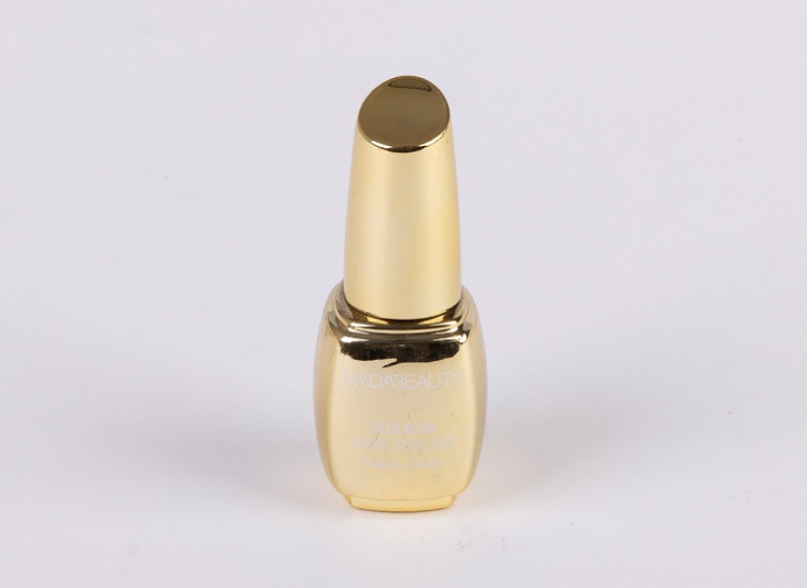 لاک ناخن Huda Beauty