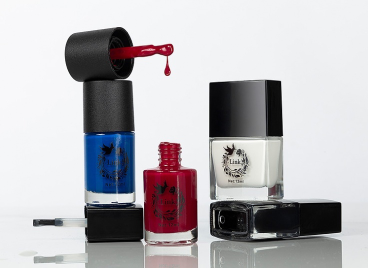 لاک ناخن Link