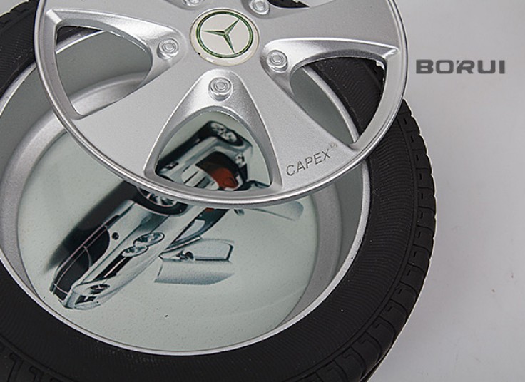 دو مدل فندک و زیرسیگاری BORUI