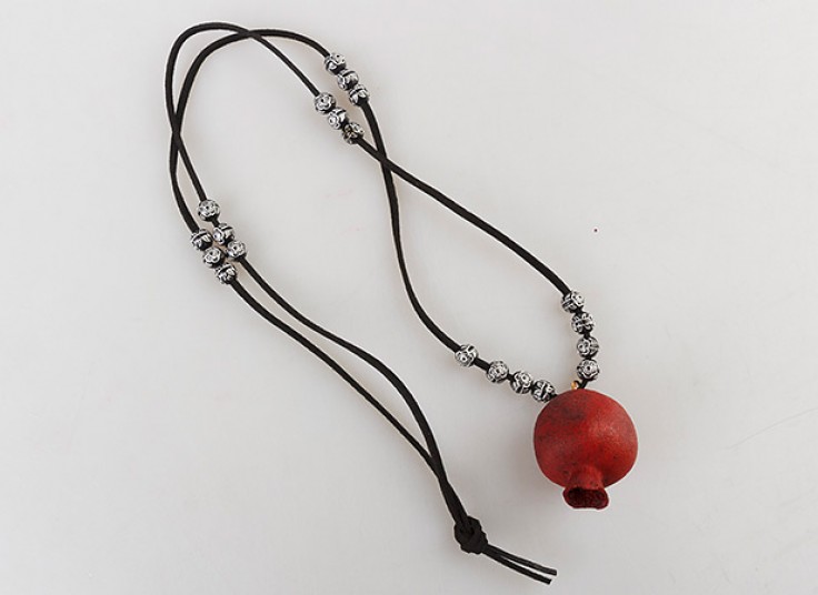 گردنبند انار طبیعی