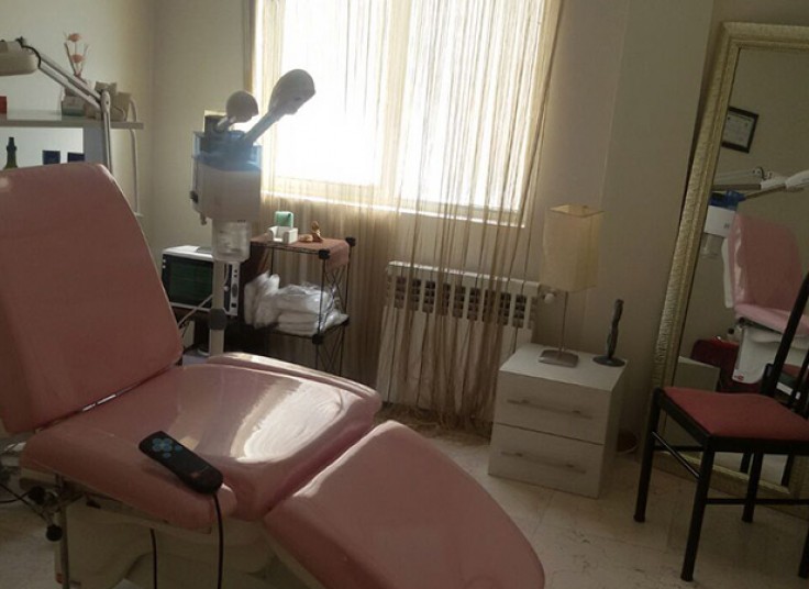 ماساژ صورت مرکز آروما