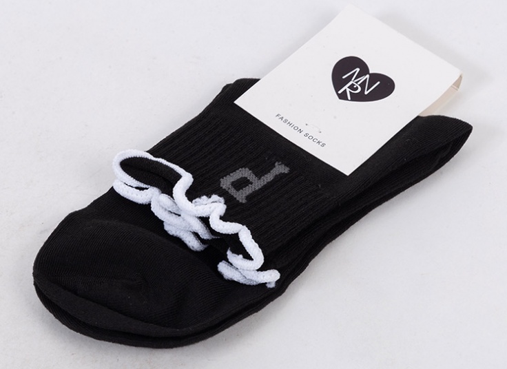 جوراب نیم ساق زنانه