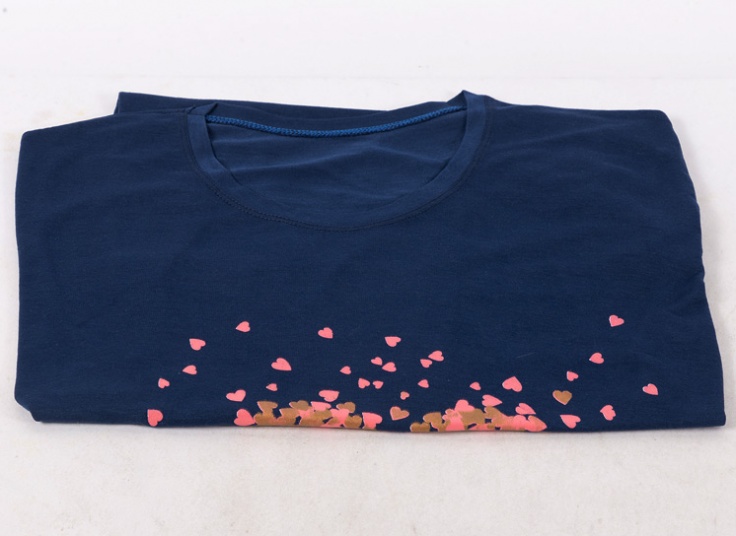 تیشرت زنانه ویسکوز طرح قلب