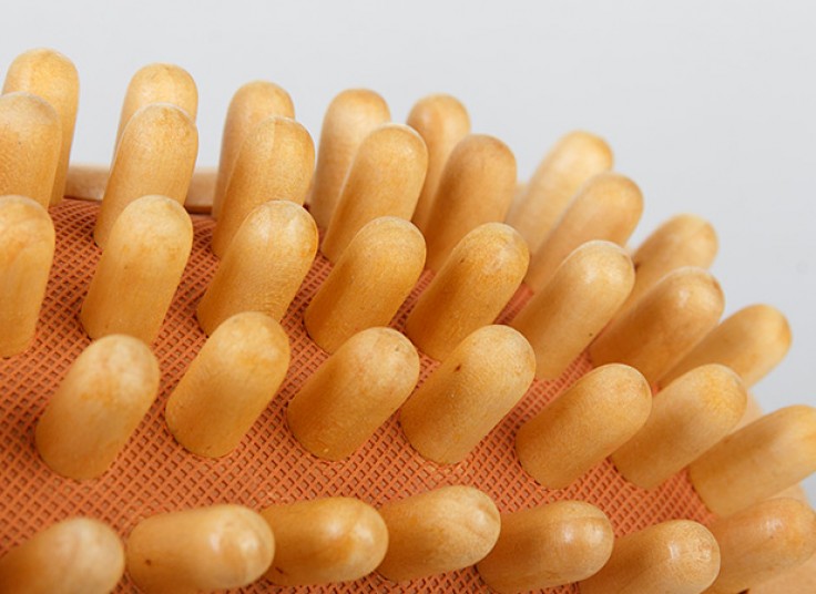 ماساژور چوبی بدن