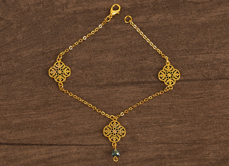 دستبند طلایی آویزدار