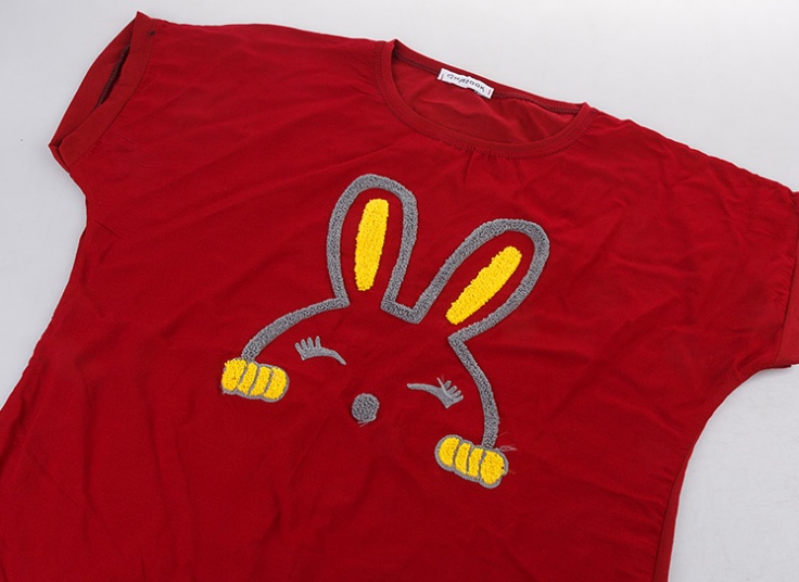 تیشرت طرح برجسته زنانه Madook