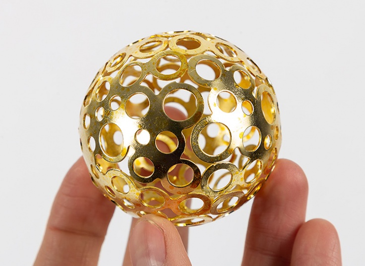 گوی دکوراتیو فلزی