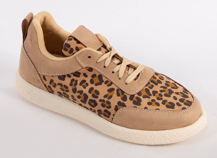 کتانی اسپرت پلنگی