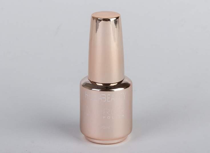 لاک ناخن Huda Beauty