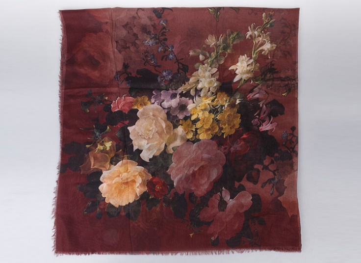 روسری نخی طرحدار Excellence