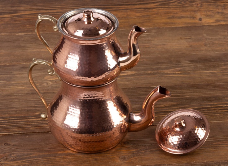 ظروف آشپزخانه مسی