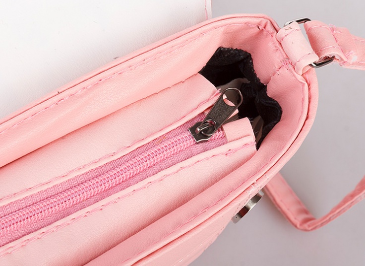 کیف دوشی طرح VALENTINO