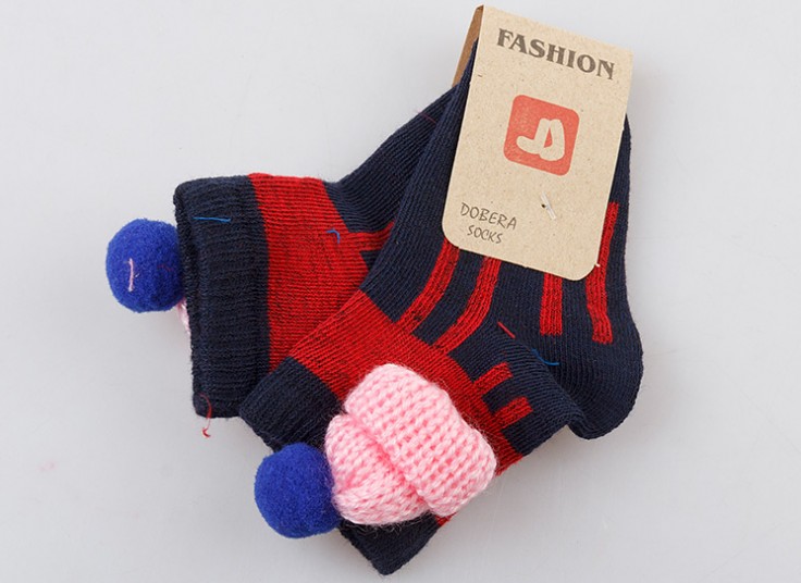 جوراب نوزادی DOBERA