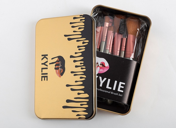 پک براش آرایشی Kylie