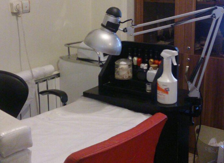 کاشت ناخن سالن قصر الماس