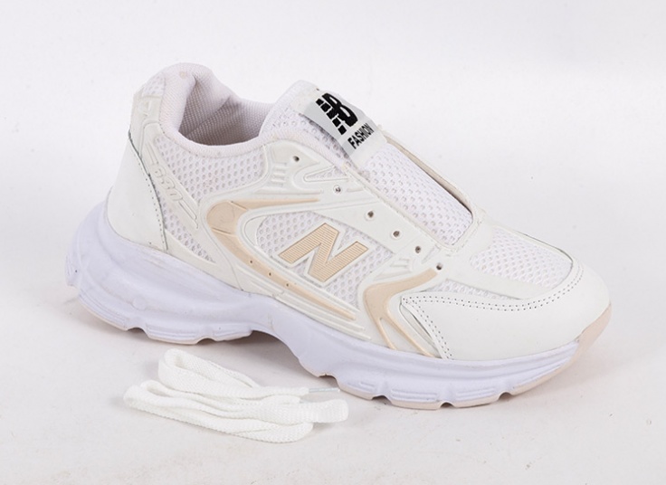 کتانی زنانه طرح New Balance