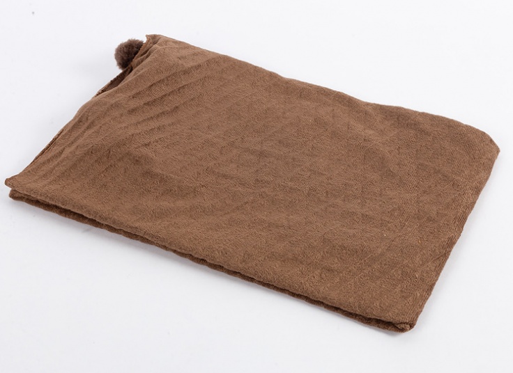 شال مخمل منگوله دار