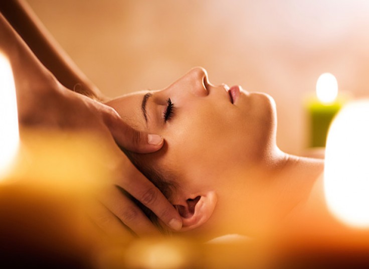 مرکز ماساژ و ریلکسیشن فرجام