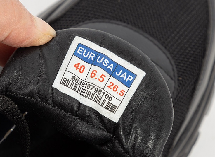 کتانی مردانه Off White