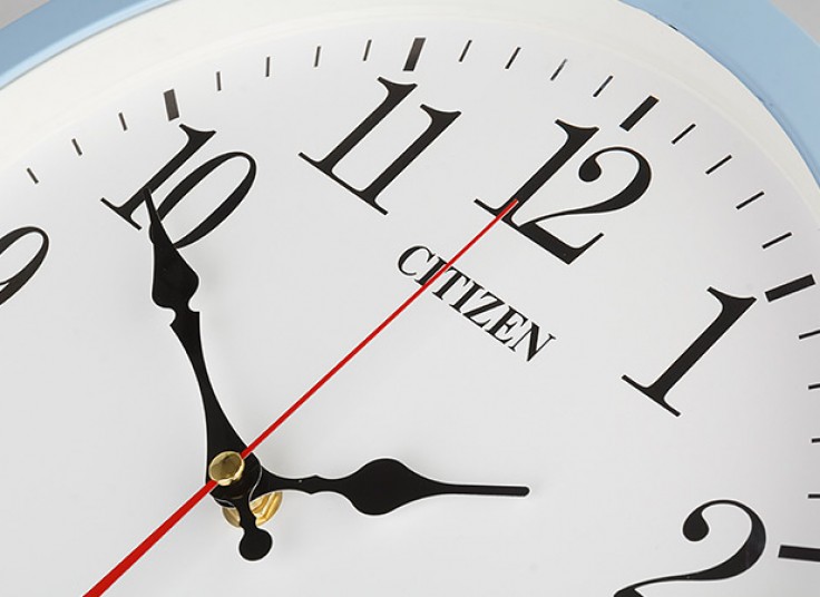 ساعت دیواری آرام گرد CITIZEN