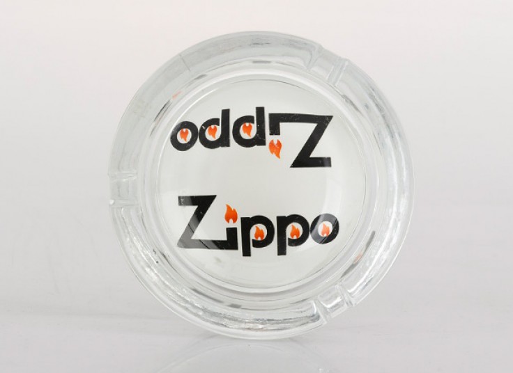 زیرسیگاری شیشه ای طرح Zippo