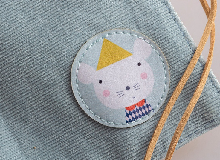 جامدادی رولی Glad