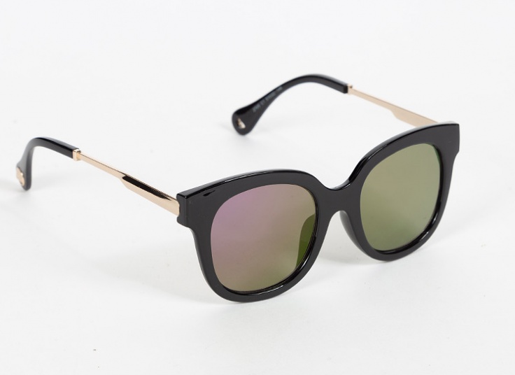 عینک آفتابی رنگی