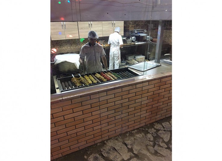 رستوران ساحلی مدیترانه