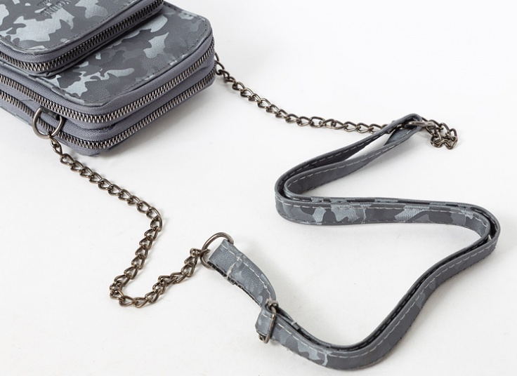 کیف پاسپورتی Forever Young