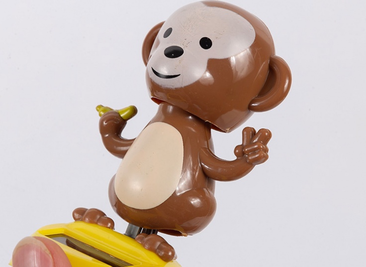 عروسک رقصنده خورشیدی