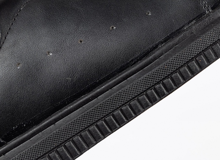 کتانی اسنیکرز مردانه AMQ