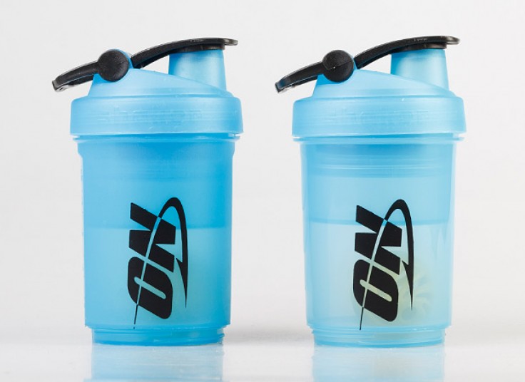 شیکر ورزشی سه تکه طرح ON