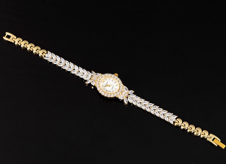 ساعت زنانه Royal Crown