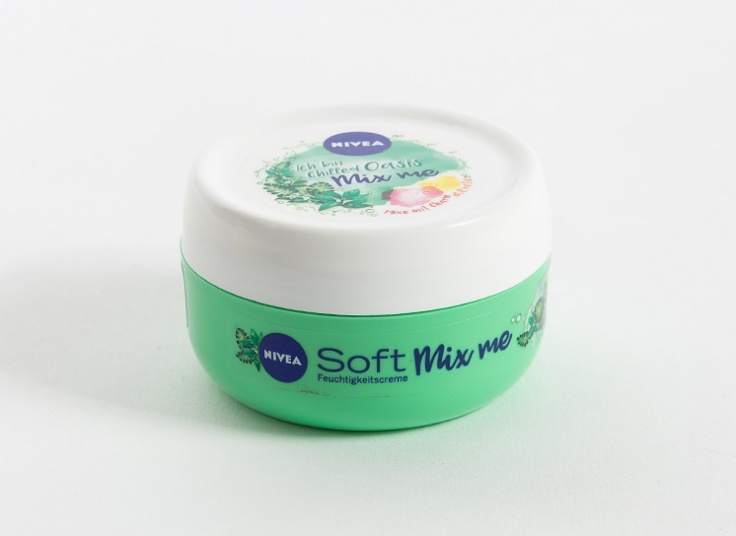 کرم مرطوب کننده NIVEA