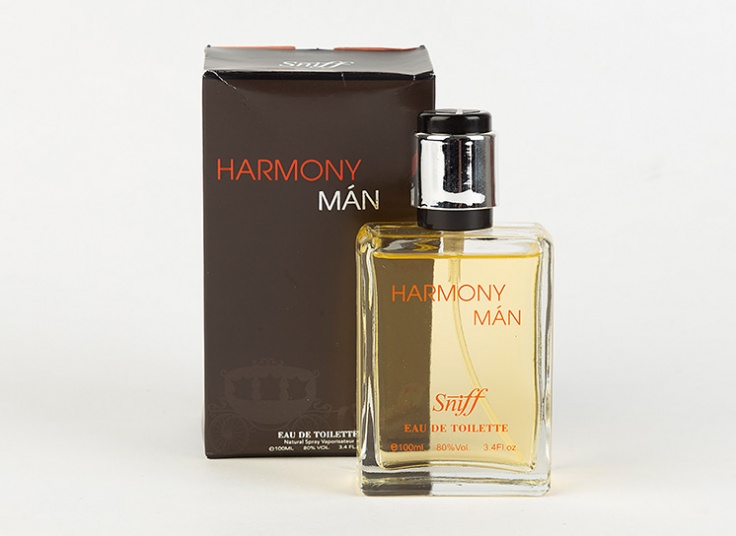 عطر و ادکلن Sniff و TRI