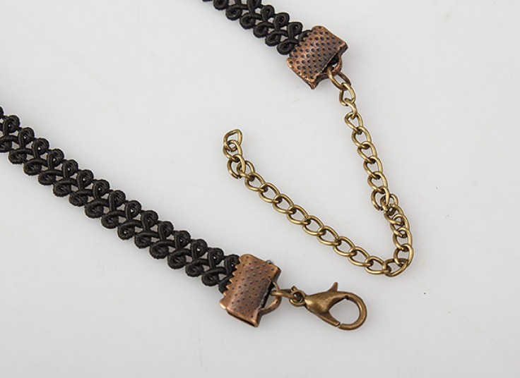 گردنبند آویزدار