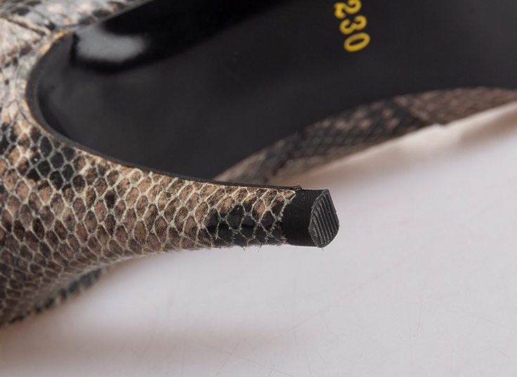 نیم بوت پاشنه دار زنانه COMPAGNA