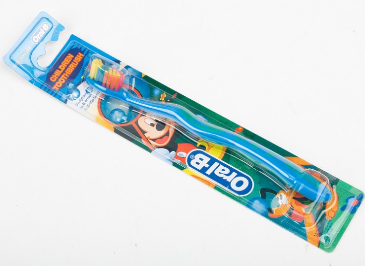 مسواک بچگانه