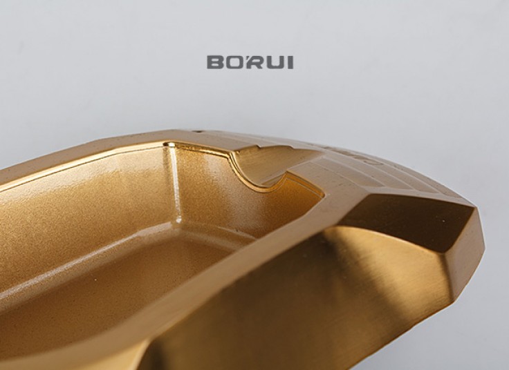 دو مدل فندک و زیرسیگاری BORUI