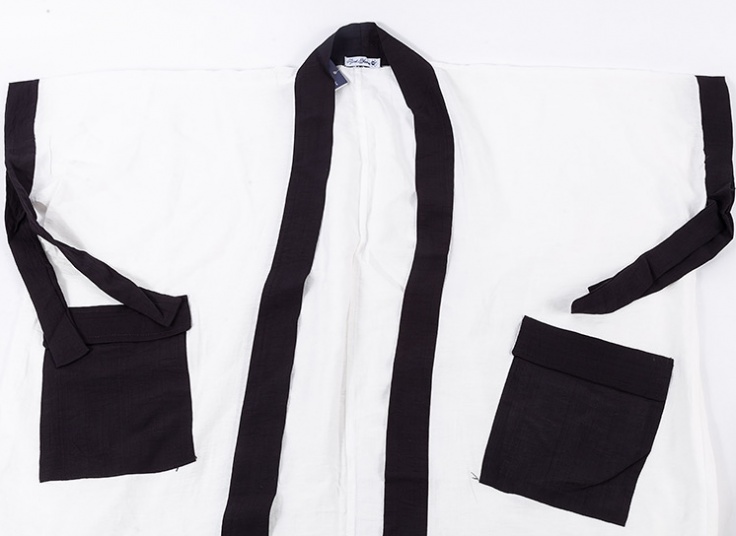 مانتو جلوباز زنانه 