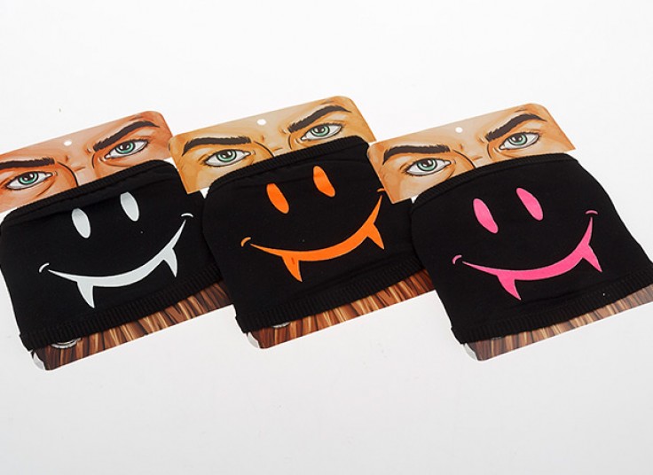 ماسک طرحدار پارچه ای