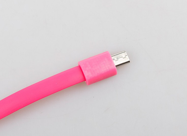 کابل شارژ فندک دار