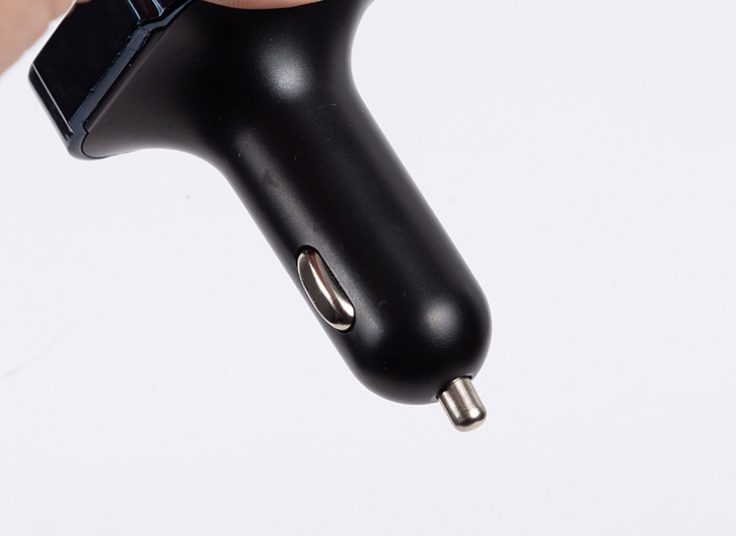 شارژر فندکی و FM Player مدل P5