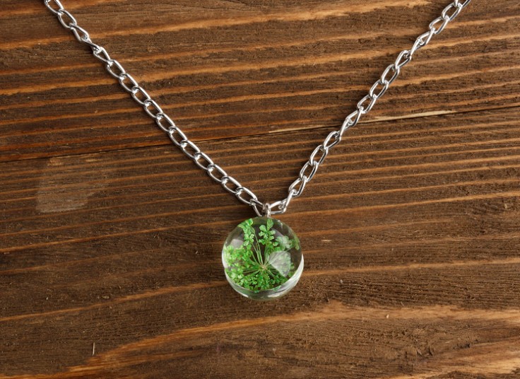 گردنبند توپی Crystalline