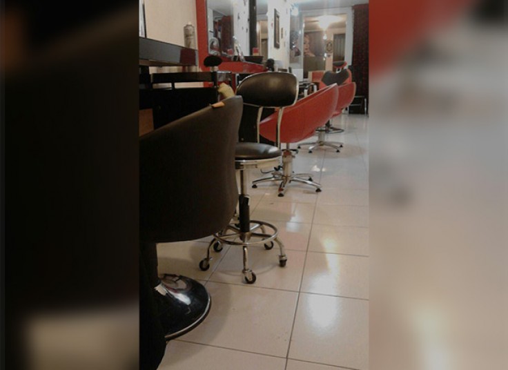 ماساژ صورت انستیتو زیبایی لاک