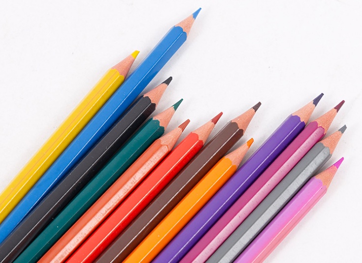 مداد رنگی 12 رنگ جعبه فلزی