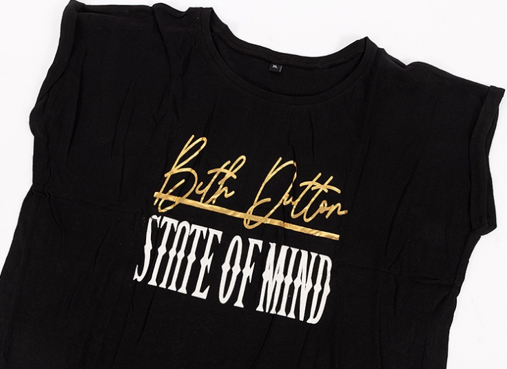 تیشرت زنانه URBAN