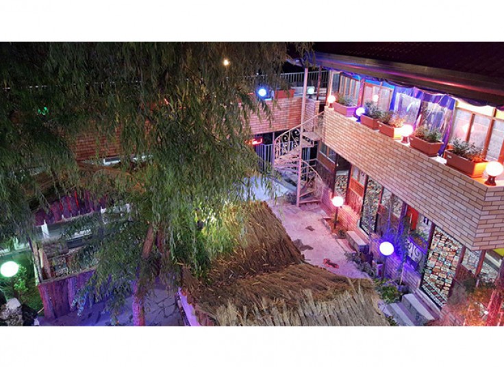 رستوران ساحلی مدیترانه