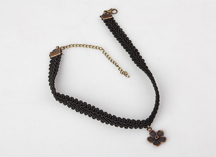 گردنبند آویزدار